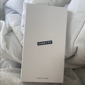 iphone 11 casetify case never used marble.